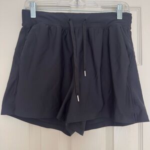 Old Navy Black Women's Athletic Shorts with Drawstring